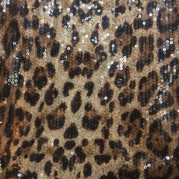 Skirt - Picture 2 of 3